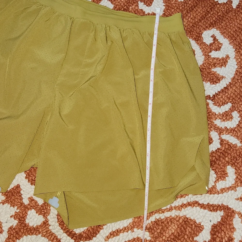 Lululemon Fast and Free Lined Short 6
